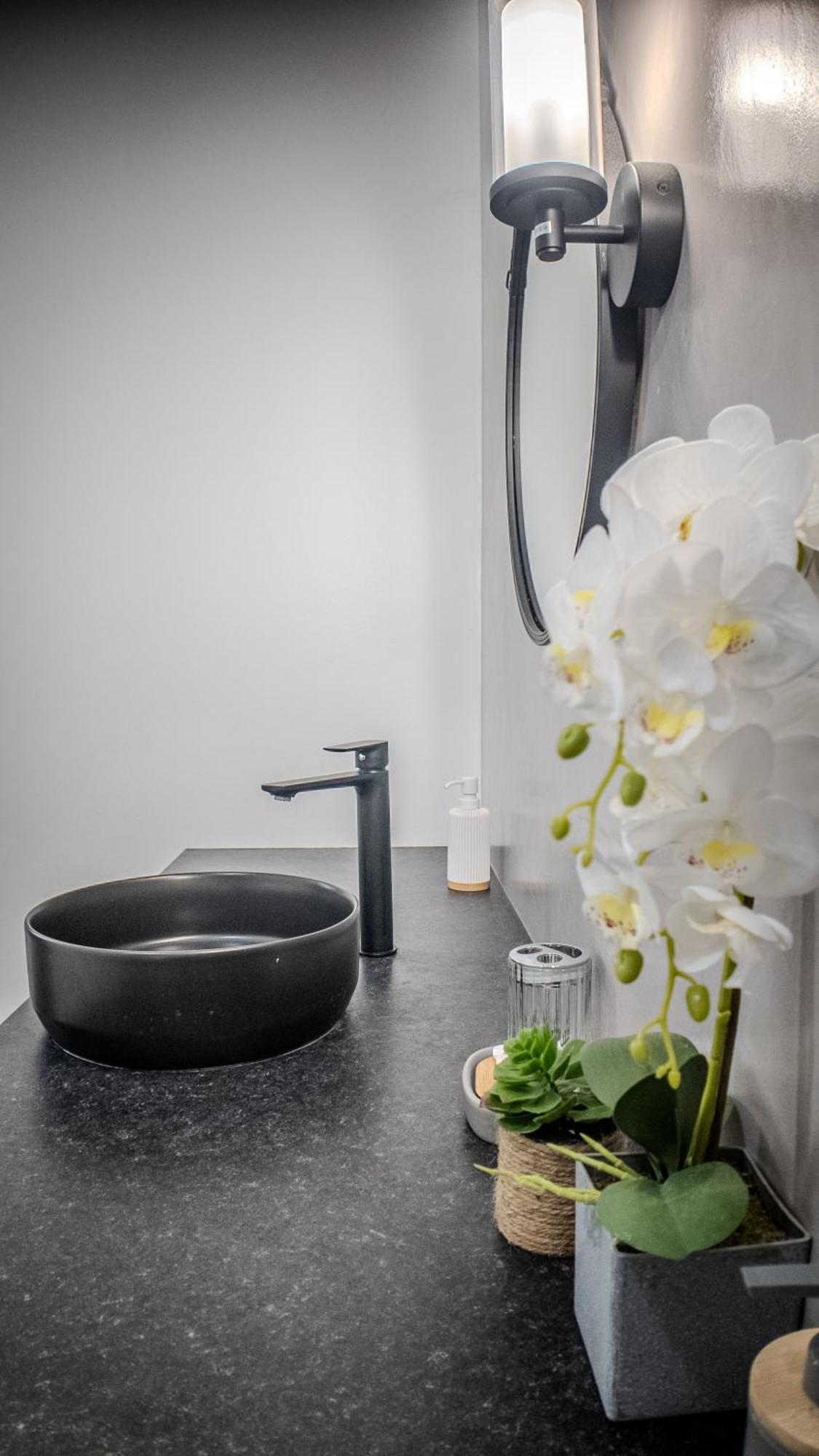 Les 3 Sables, Capucin Apartment L'Etang-Sale Luaran gambar